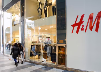 H&M, dördüncü çeyrekte satışlarını yüzde 2 artırdı