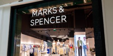 Marks & Spencer Studio Concept mağazasını hizmete açtı
