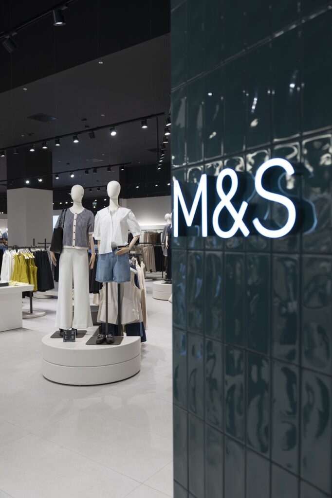 Marks & Spencer Studio Concept mağazasını hizmete açtı