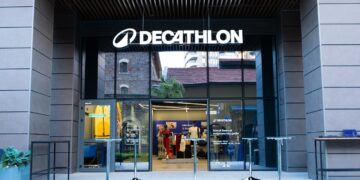 İzmir’in yeni Decathlon’u Mahall Bomonti’de açıldı
