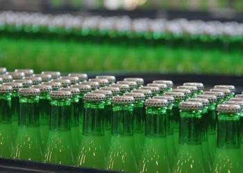 65 milyon şişe maden suyu raflardan toplatılıyor
