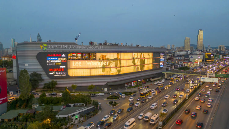 Rönesans Gayrimenkul’den İstanbul’da yeni AVM yatırımı!